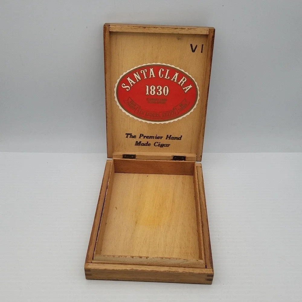 Santa Clara 1830 Cigar‎ Box